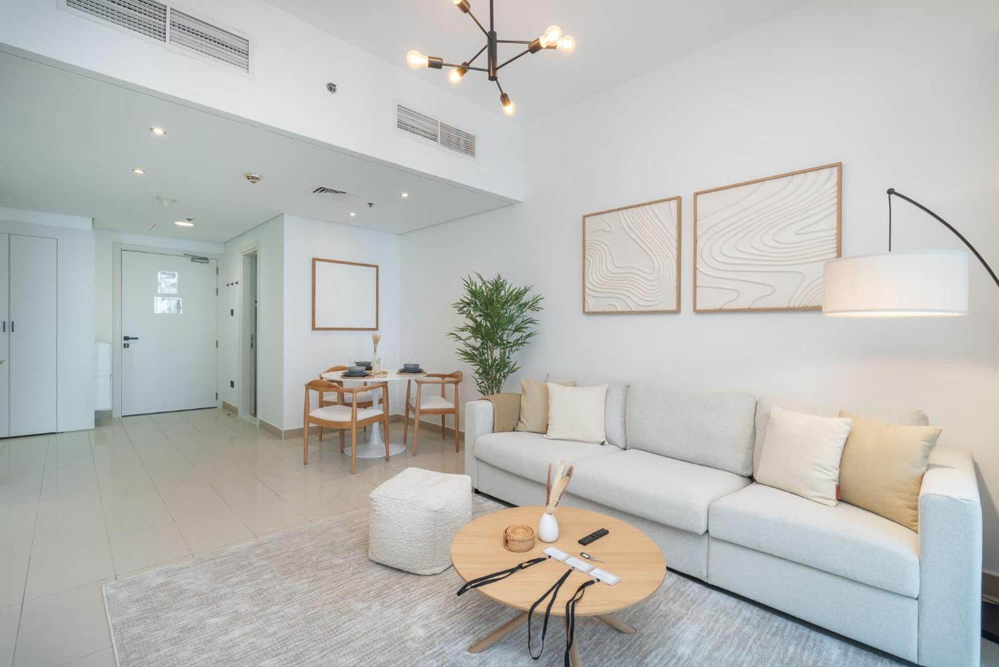 Stunning 1-Bedroom Apartment Perfect For 4 In Lakeside Residence Dubaj Kültér fotó